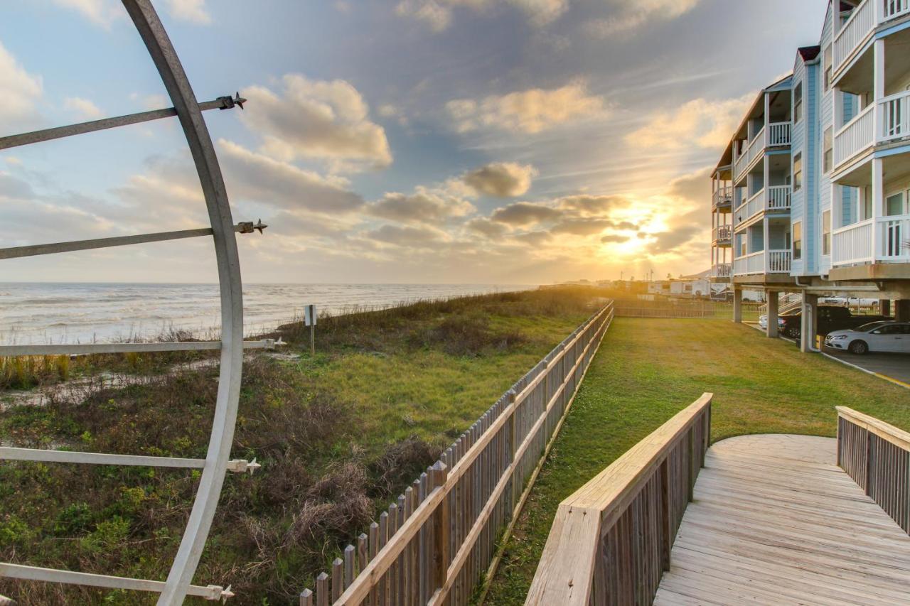 Seascape Condos II Galveston Room photo